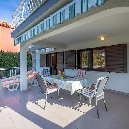Apartment Fuer 4 Personen Ca 43 Qm In Njivice, Kvarner Bucht Krk Njivice