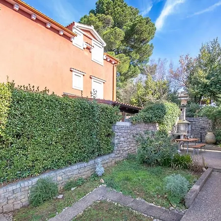 Apartment Fuer 4 Personen Ca 43 Qm In Njivice, Kvarner Bucht Krk *